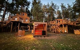 ForRest House Domki na drzewie niedaleko Suntago